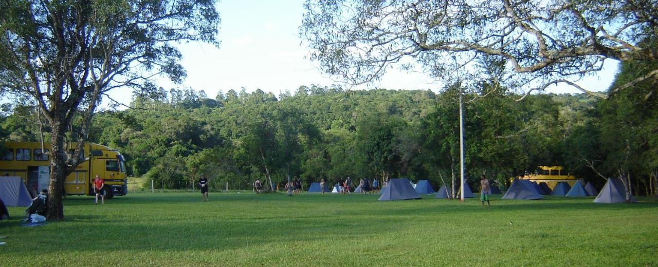 Parque Hotel Manantial Hohenau 外观 照片