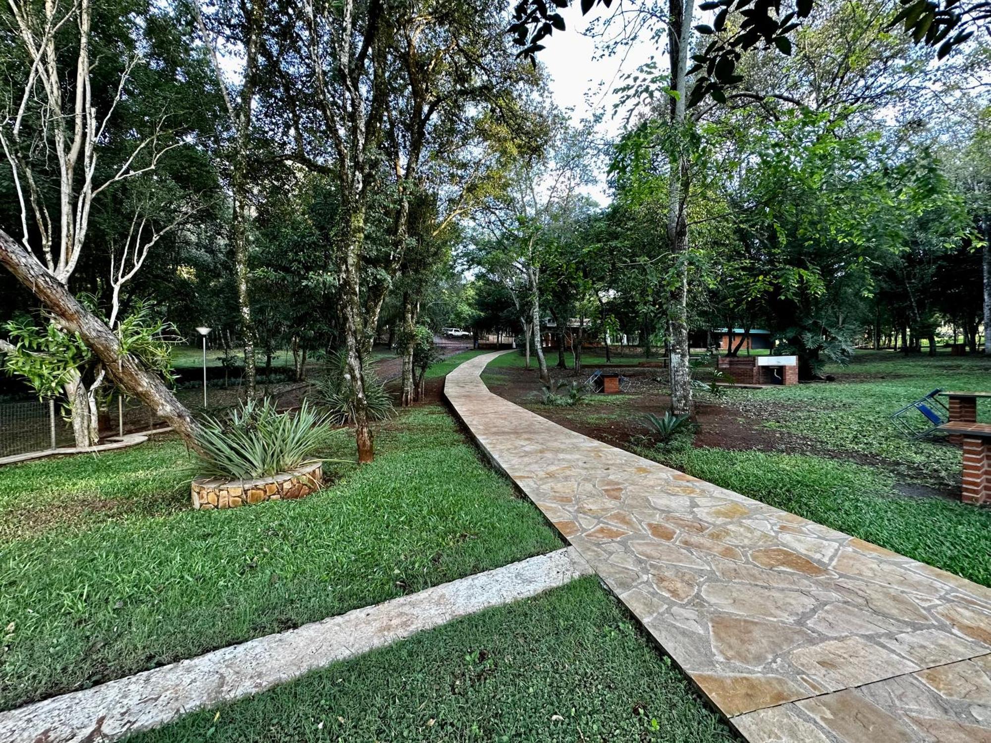 Parque Hotel Manantial Hohenau 外观 照片